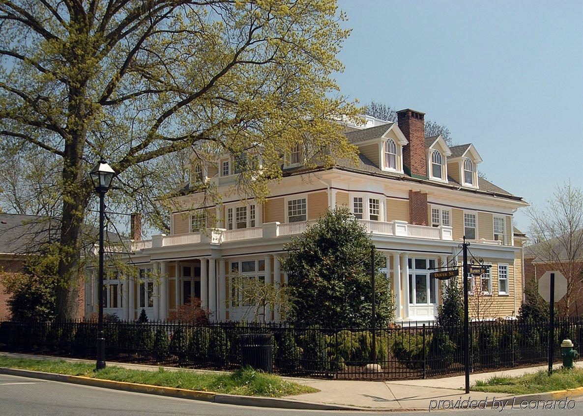 Inn At 202 Dover Easton Exterior photo